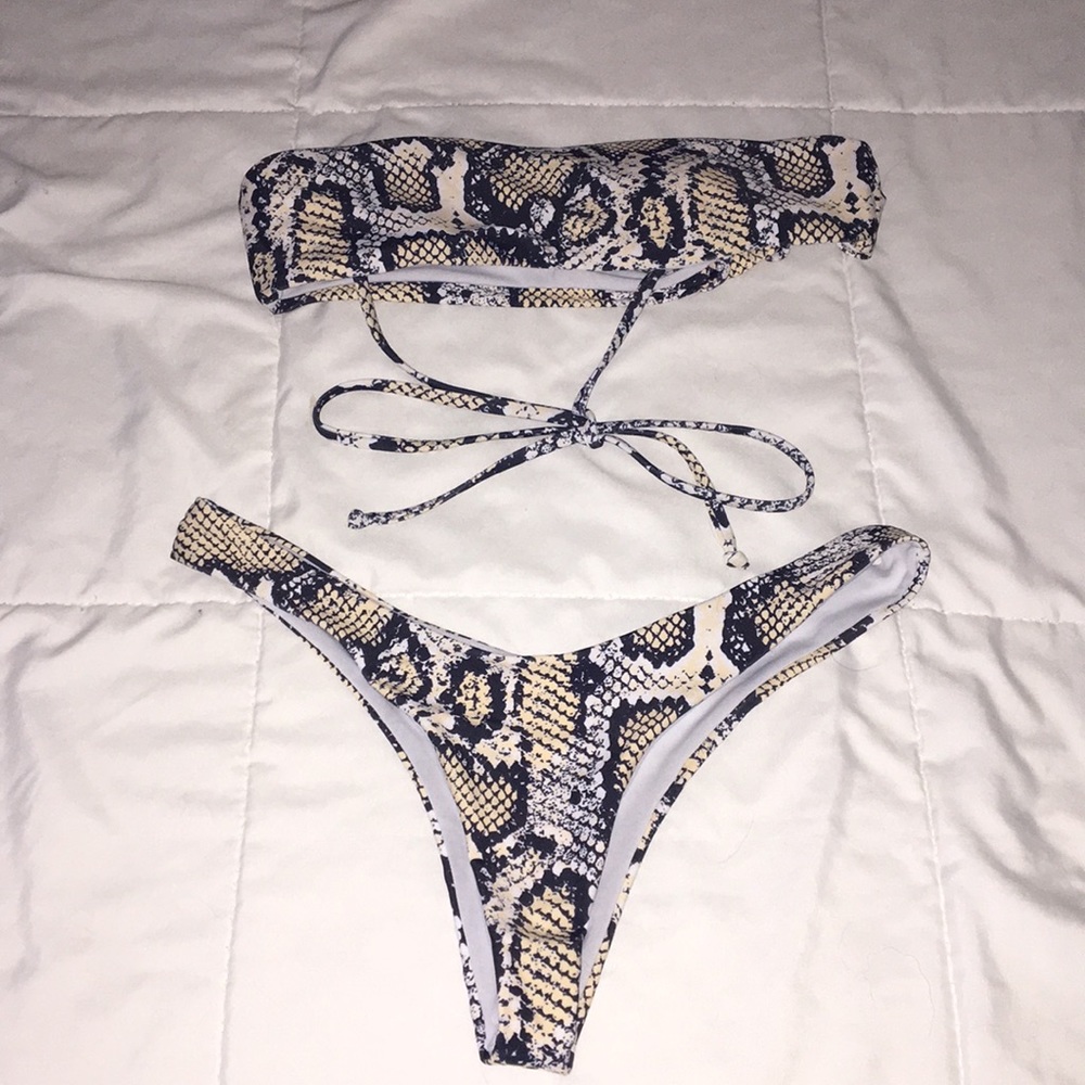 Snake print bikini
